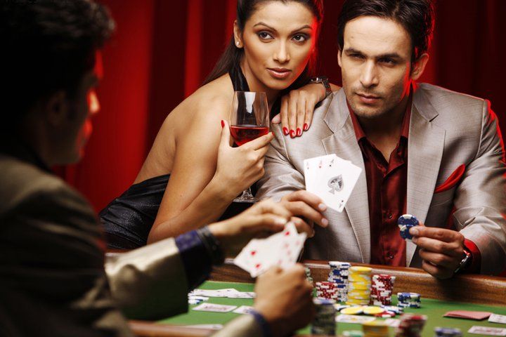 rt55 app interface showing Liga 1 football markets and live-dealer table selection